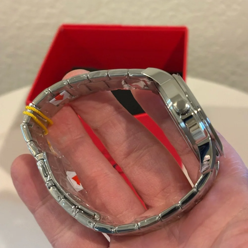 Invicta elegant watch